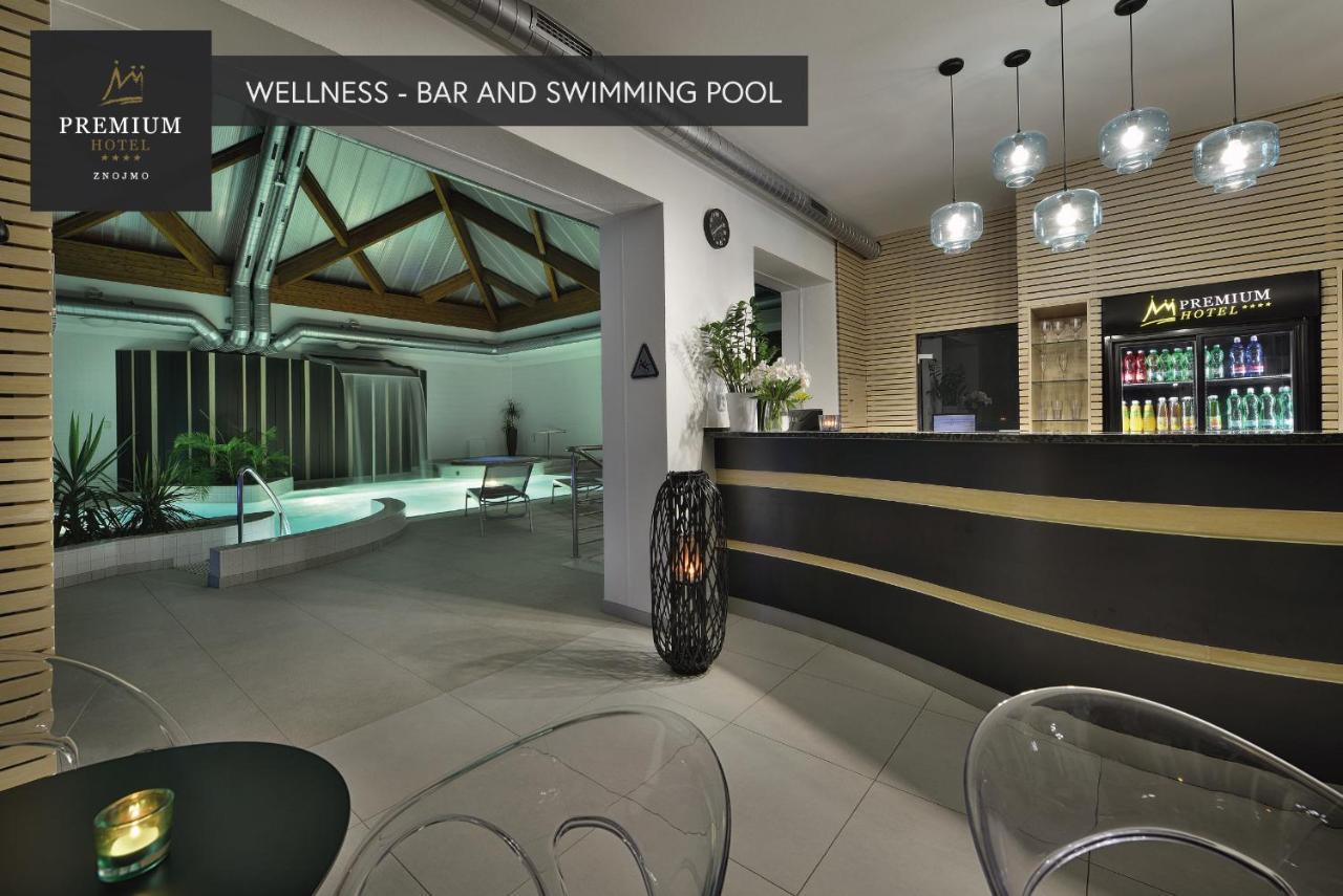 Premium Wellness & Wine Hotel ซนอยโม ภายนอก รูปภาพ