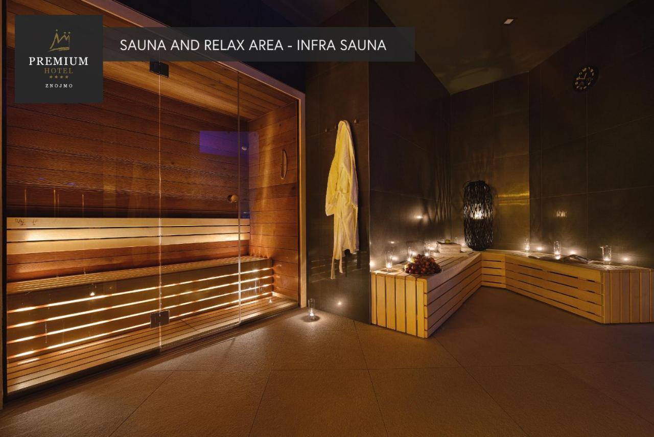 Premium Wellness & Wine Hotel ซนอยโม ภายนอก รูปภาพ